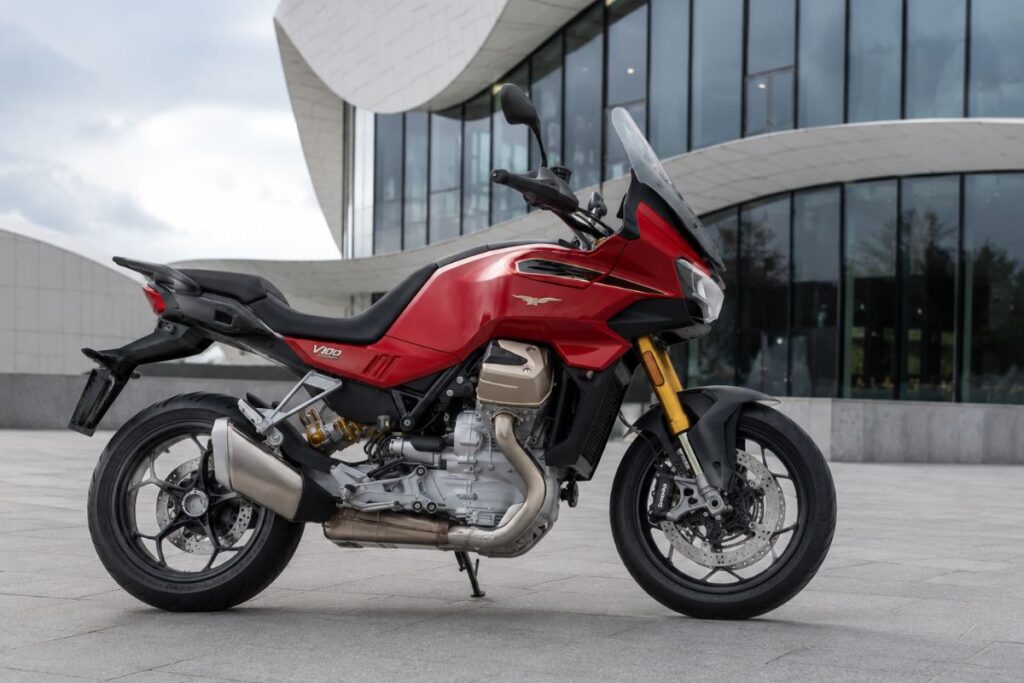 Moto Guzzi V100 Mandello