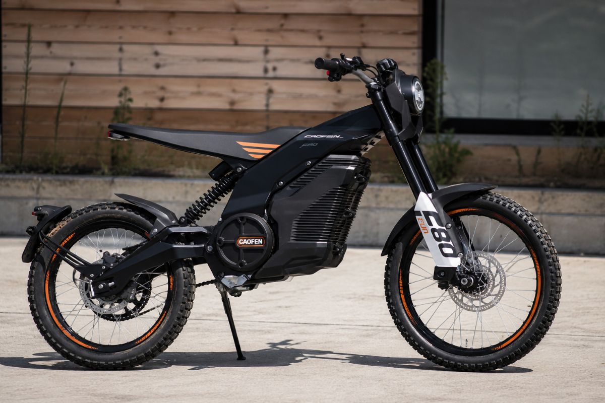 Moto caofen f80